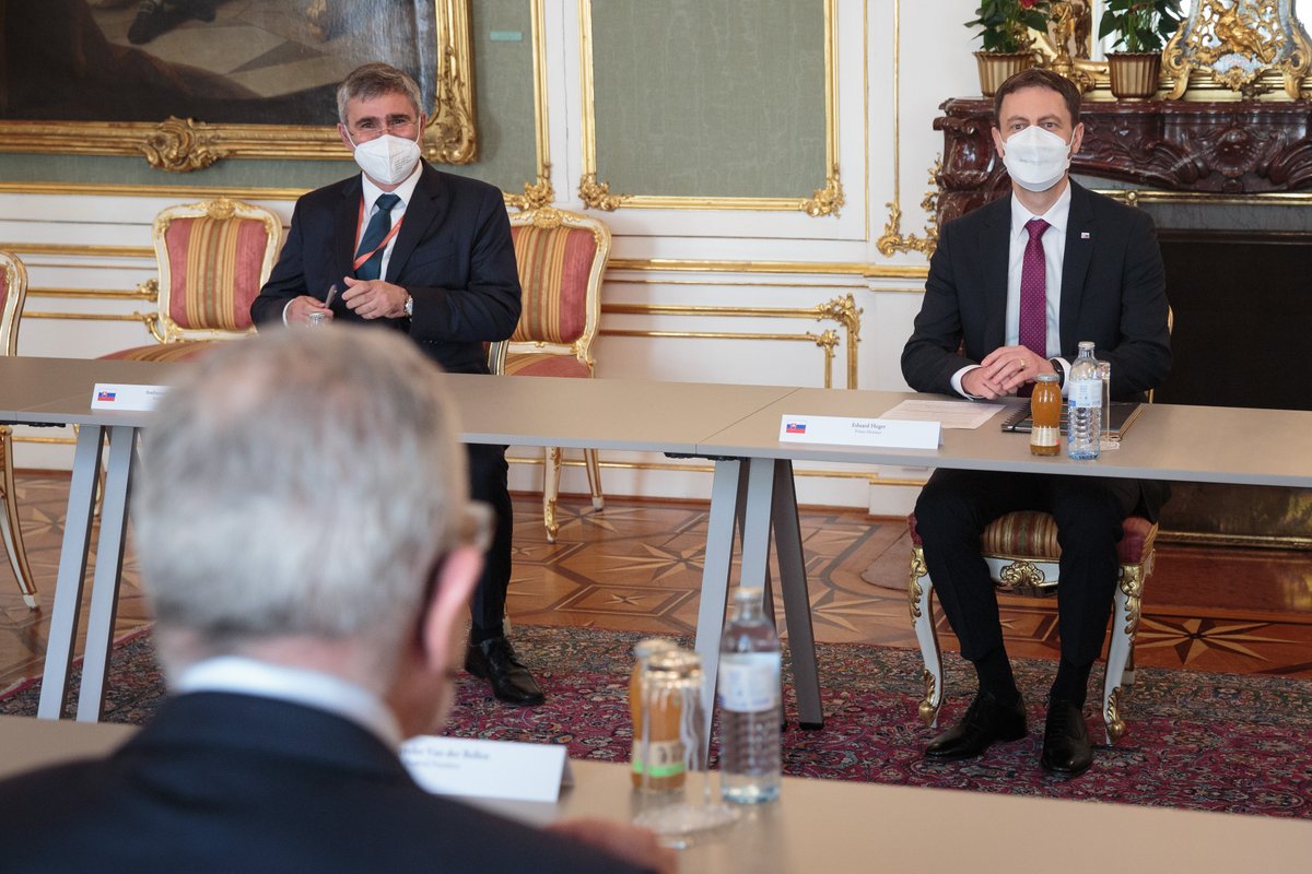 Alexander Van der Bellen tweet media