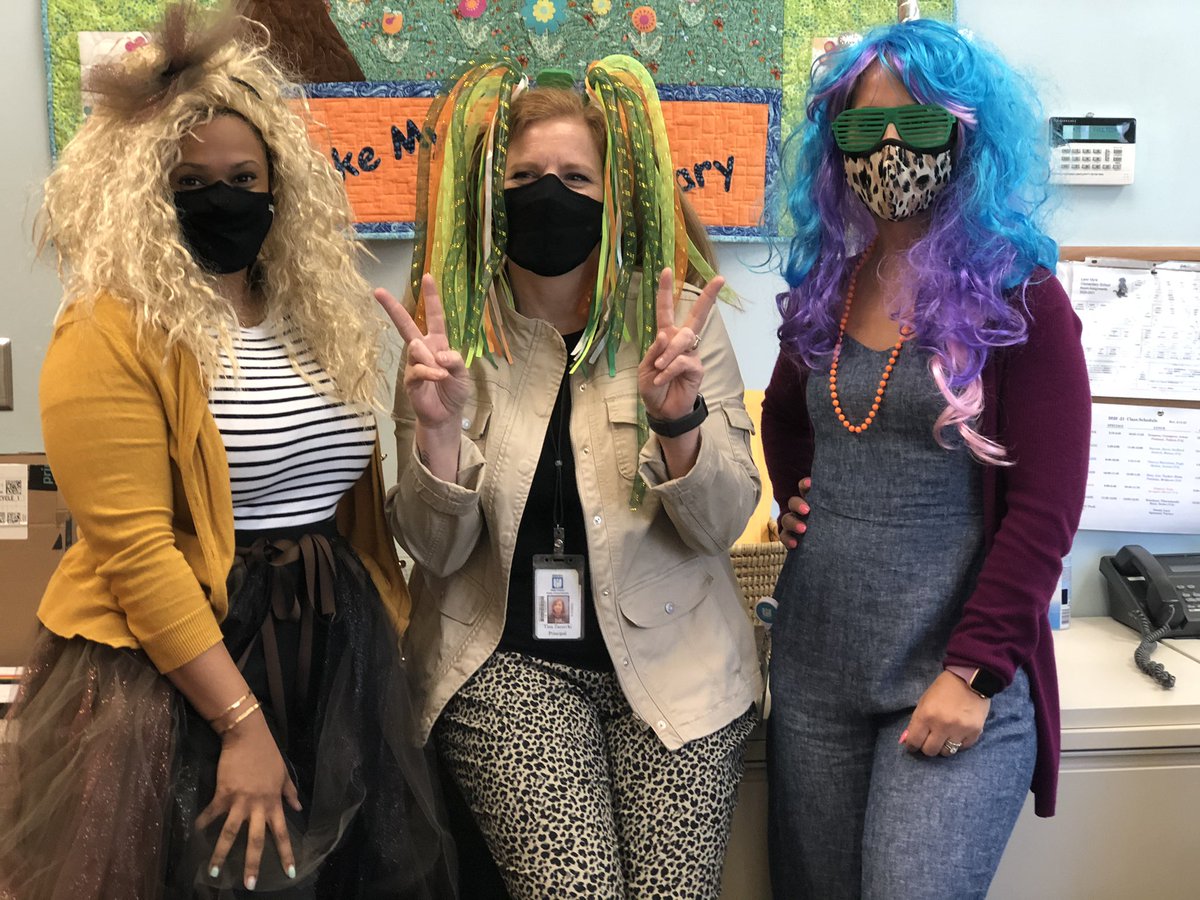 A BIG shout out to our admin team for all you do to show us appreciation not only during #TEACHERAppreciationWeek, but also in how you show up daily for our staff, our young LEADers, and the school community! We are #LakeFamStrong @lakemyra 💙🦦💚  #WCPSS #WakeNCAE