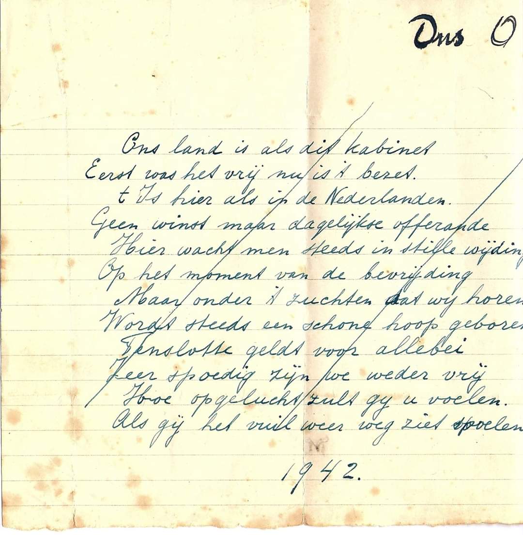 Dit gedicht uit 1942 laat zien dat de huidige gebeurtenissen niet te vergelijken zijn met die uit de oorlogstijd. Ondanks dat populistische politici hardnekkig het tegendeel beweren.

Gedicht van J.A van 't Verlaat, mijn overgrootvader

#dodenherdenking #4mei #dodenherdenking2021