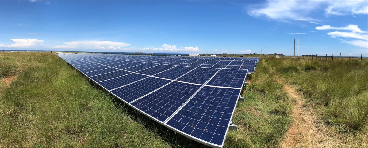 ENGIE_EnergyAcc's tweet photo. ENGIE Equatorial, our joint project with #EquatorialPower, is behind a pilot #minigrid on #Uganda’s Lolwe island, for which we've signed a subsidy agreement with @REA_Uganda. The #minigrid brings energy to 3,800 people and #productiveuse services to 15,000!

#ActWithENGIE https://t.co/9pRWNSSDWv