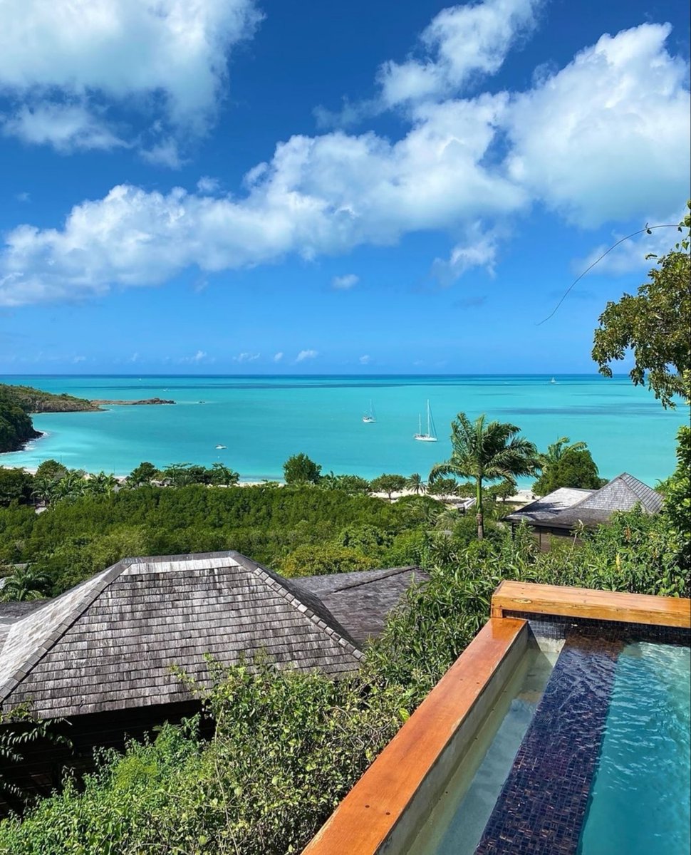 AandBHotels's tweet photo. They say everything is better with Ocean Views. We totally agree!
#OceanViews #TurquoiseDelight #HillViews #PhotoOFTheDay #VacationMood #BookYourStay #WhyNotEscape #CaribbeanSea #BlueTides #BlueSkies https://t.co/srqwHEBwGM