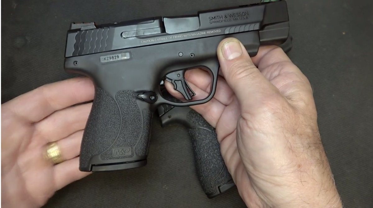 zone_get's tweet photo. 🔥🔥🔥  Smith &amp; Wesson Performance Center M&amp;P Shield Plus - Sootch00 Review | GetZone
Watch the full review in Sootch00's Video here: https://t.co/MDQFjLtcqY

#swshieldplus #swmpshieldplus #concealedcarry https://t.co/yRMkGMog5H