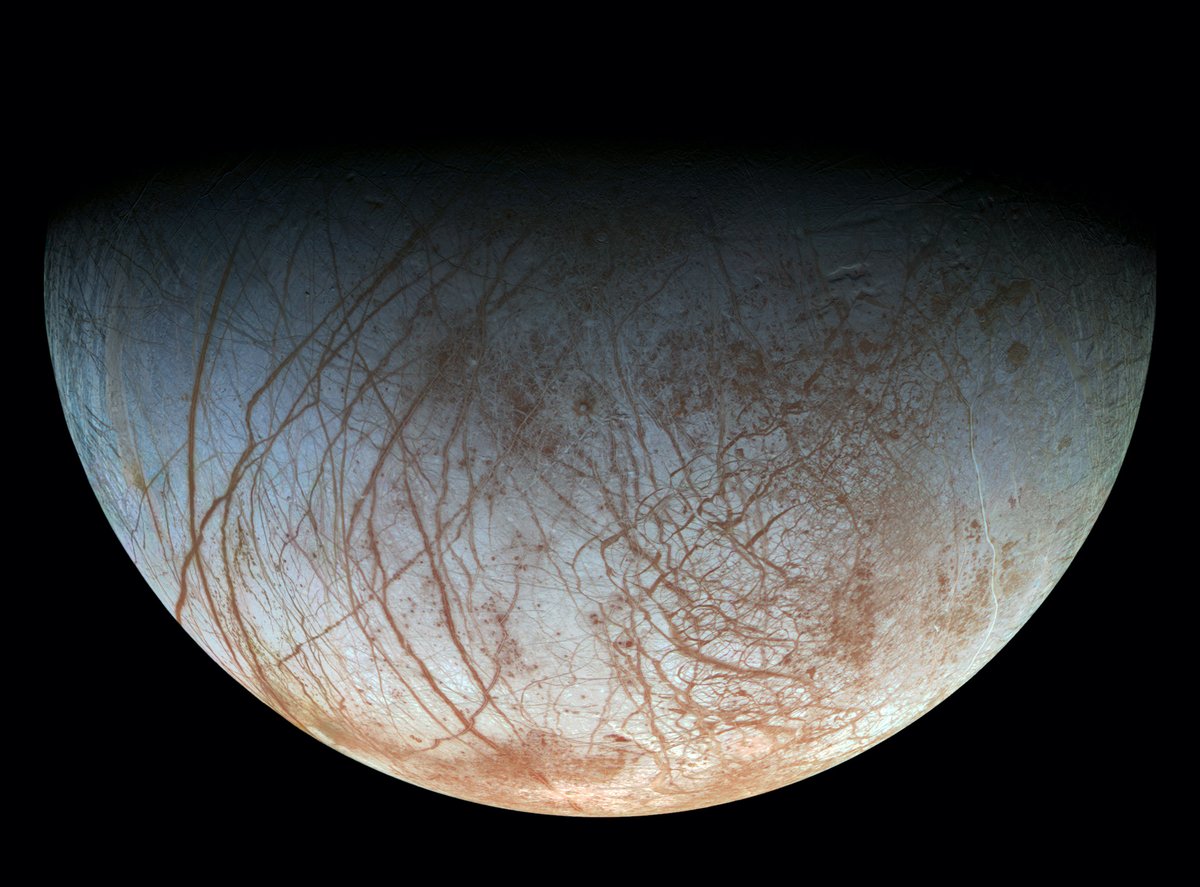 #MayThe4thBeWithYou
Let's compare the ice worlds Hoth and Europa:
 
Lots of Ice
✅Hoth  ✅Europa
 
Visits from Robotic Probes
✅Hoth  ✅Europa
 
Wampas
✅Hoth  ❌Europa
 
Real Place
❌Hoth  ✅Europa
 
Set your course for the Jupiter system: europa.nasa.gov