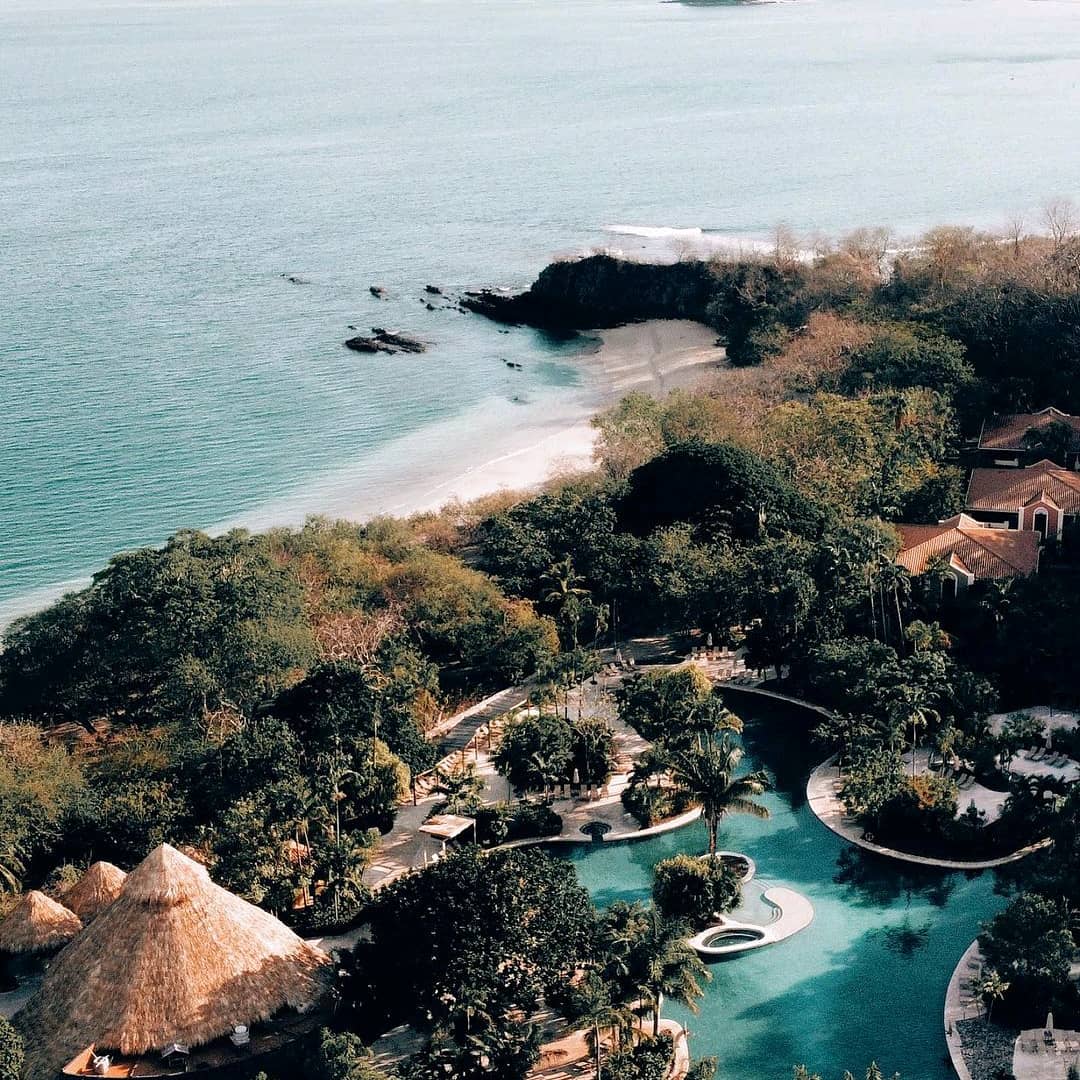 kindredtravels's tweet photo. Living in Reserva Conchal means waking up every day in touch with the inspiring energy of nature...”

📷 @travellersplanet
.
#westinreservaconchal #westinhotel #westinresort #westin #costarica #reservaconchal #visitcostarica #costarica🇨🇷 #thisiscostarica #playaconchal https://t.co/GuE1XD2oBn