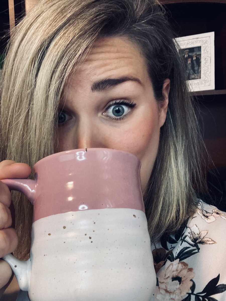 A cup of tea and having my mind blown by the educational stylings of @Flowerdarby - Hello #FOTC2021 🙌🏼😊🌷