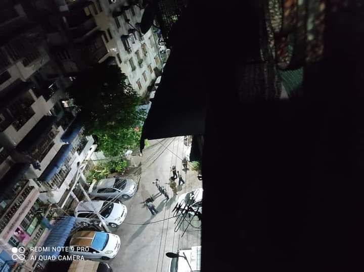 Junta terrorists raided a house on Satkyar Road in Kyauk Myaung Township around 8:30 pm tonight. And two young girls were arrested on suspicion of playing a "သွေးသစ္စာ" (a protest song).
#May4Coup
#WhatsHappeningInMyanmar
#MilkTeaAlliance