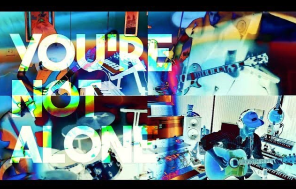 NEW LIVE VID #QuarantineSessions episode 12: in-studio performance of AFTERGLOW song "You're Not Alone"
youtu.be/SZ_VS_hoITI

#musicvideo #americandarlings #afterglow #americandarlingsafterglow #newmusic #indierock #psychedelic #altrock #bushwick #brooklyn #nycmusic #studio