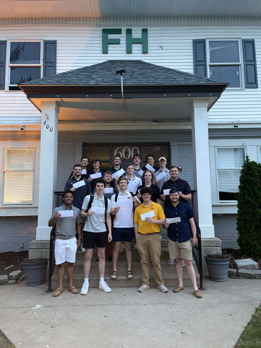 Congratulations to all of our members on a successful school year, and a special congratulations to all of our scholarship winners! Keep up the great work men, this is just the beginning.

#psmoes
#FHExcelcior21
#FHMIZ
#rushfh