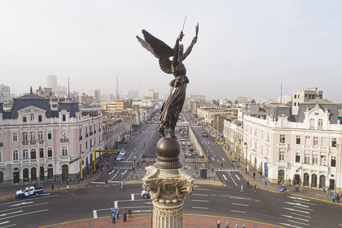 Agencia_Andina's tweet photo. [Fotogalería📸] Municipalidad de Lima entrega el restaurado monumento a la victoria del Dos de Mayo https://t.co/jBkCWsPqvd

Fotos: @MuniLima https://t.co/RVEr41NqJx