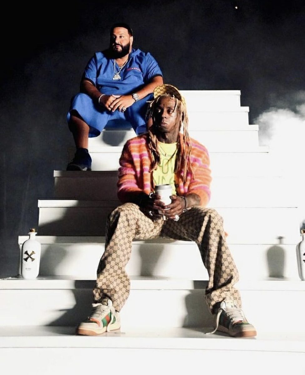 youngmoney's tweet image. Someone been prayin for me 🤲 #Thankful @liltunechi @jeremih @djkhaled #KhaledKhaled