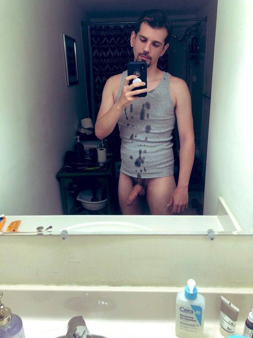I made a mess. https://t.co/TVG1G4BW7r