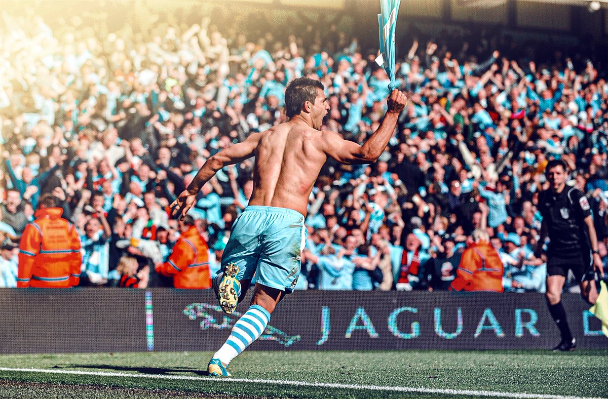 F_Edits's tweet image. 🖼 If iconic Premier League pictures were used as the Premier League logo

Sergio Aguero's title-winning goal against QPR | May 13, 2012
#MCFC