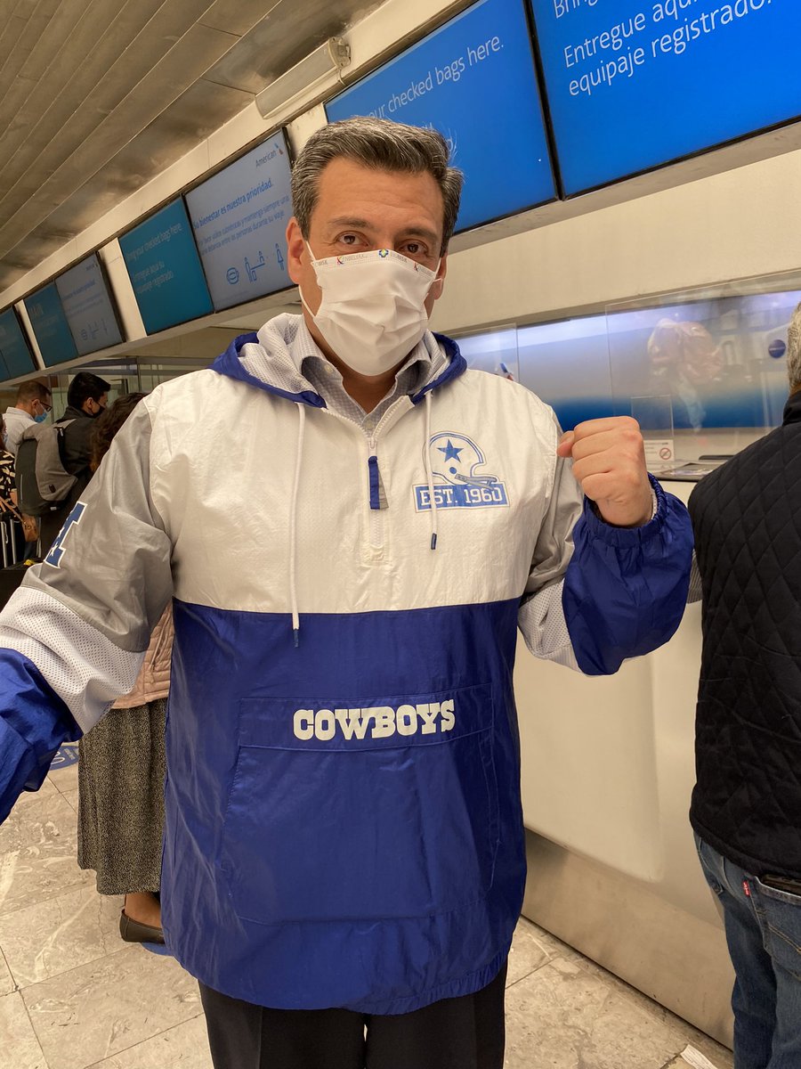 #Dallas here we go ! #CaneloSaunders <a href="/MatchroomBoxing/">Matchroom Boxing</a>