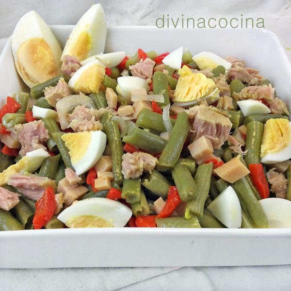 ENSALADA DE JUDÍAS VERDES. Una propuesta ligera, con muy pocas calorías y riquísima!!!
divinacocina.es/ensalada-de-ju…