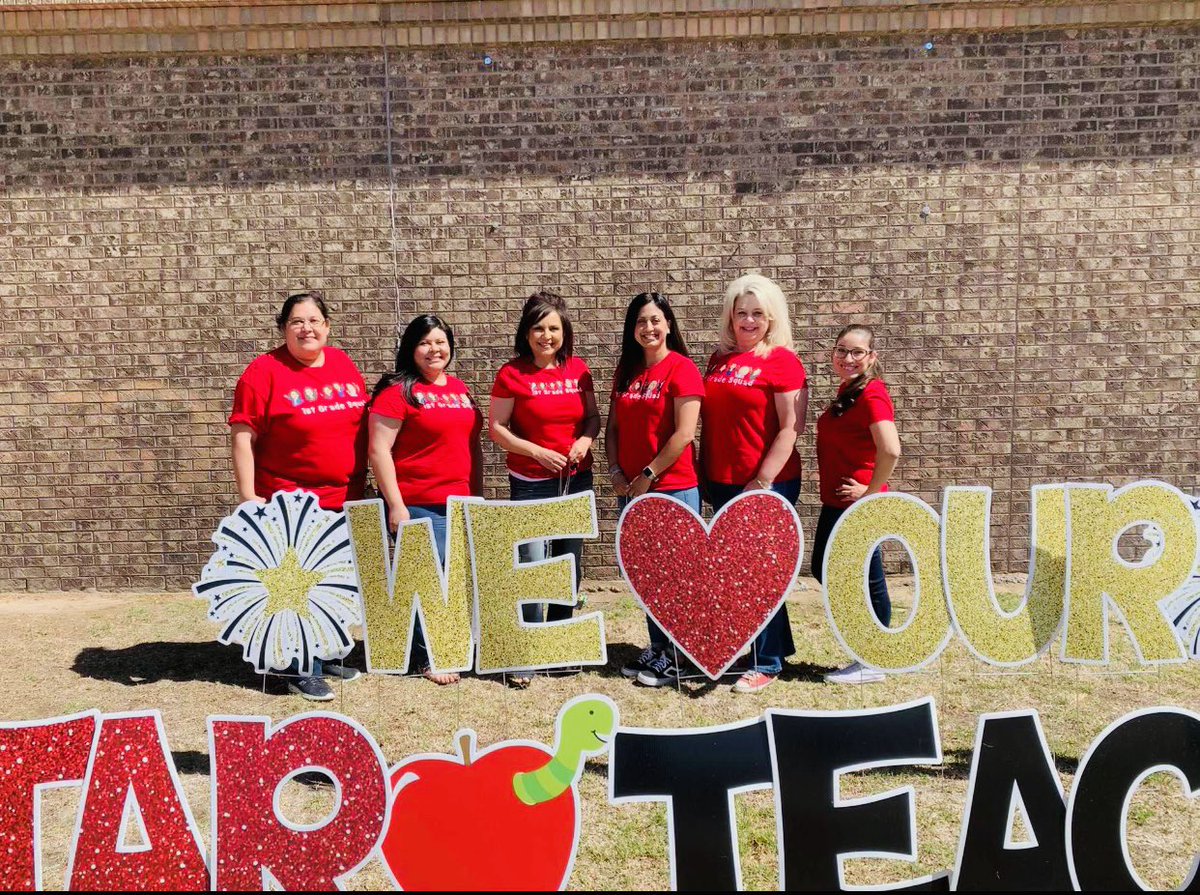 GlenCoveElem's tweet photo. #ThisisFirstGrade #ThisisGlenCove @YsletaISD 🌟❤️🌟❤️🌟#TeacherAppreciationWeek 🌟🍎🌟🍎🌟 https://t.co/khl9f7pi6b