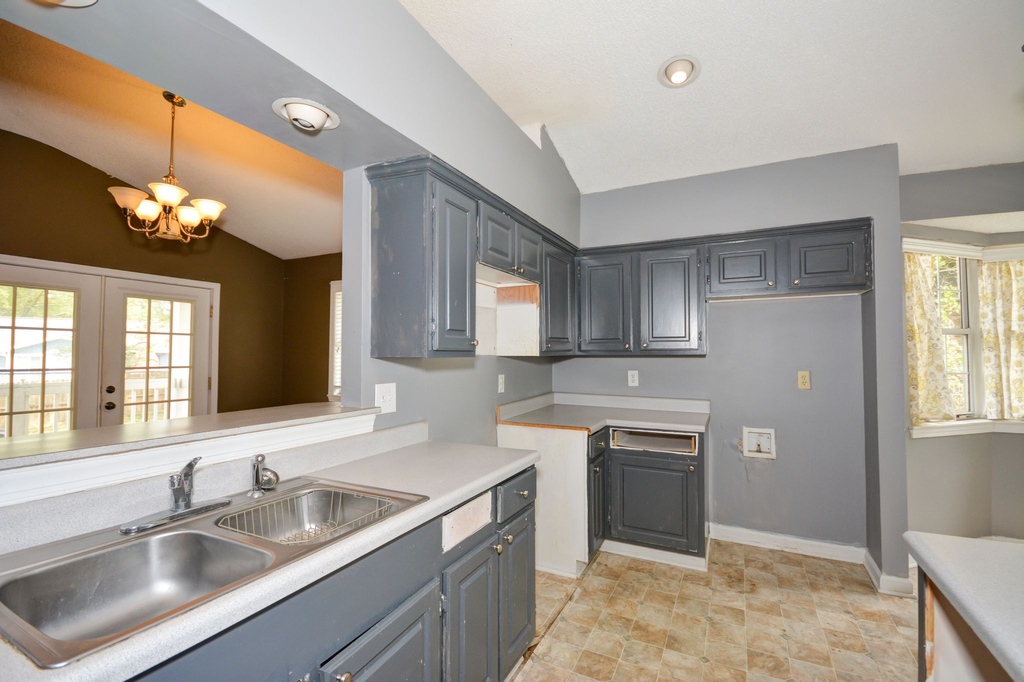 The ART of Real Estate tweet media