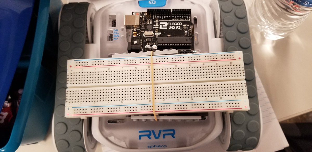 CronicklyAVID's tweet image. Lego used to rig a stand-off for a too wide breadboard.
@PICKeducation @EctorCountyISD @Permian_GoMOJO #RoboMojo