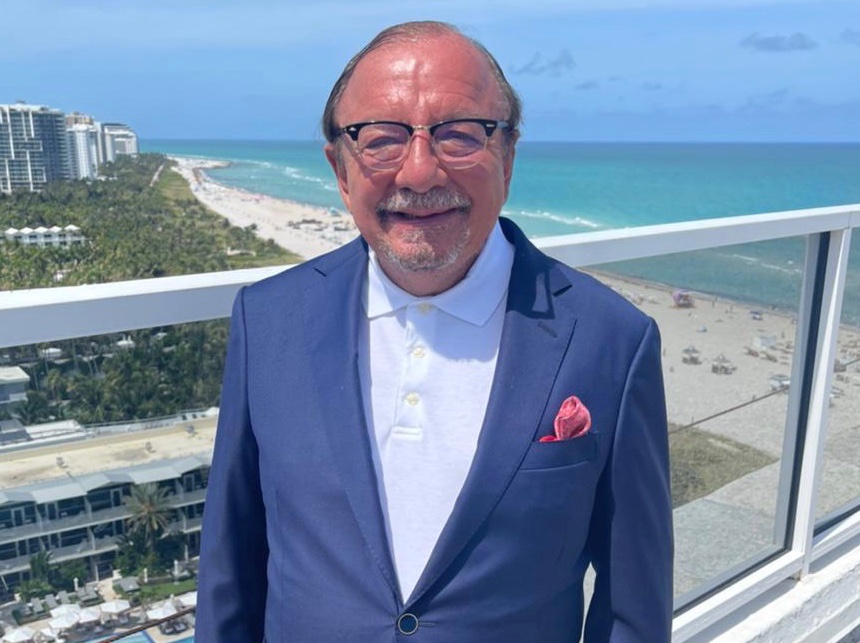 Alvaro Noboa (@abalvaronoboa) on Twitter photo 