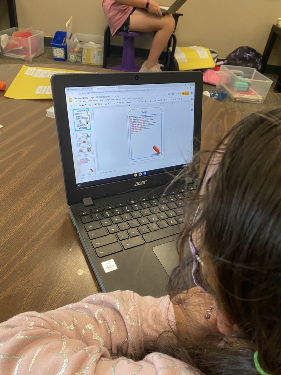 resDCSD's tweet photo. Mrs. Terbeek’s 3rd grade students are creating color poems in writing workshop. 🌈 #Poetry #Visulize https://t.co/1gOJCmLxwF
