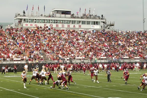 After a great talk with Coach Zachariah @CoachZach_Rams  I’m glad to say I’ve received my first offer to Fordham University 🐐