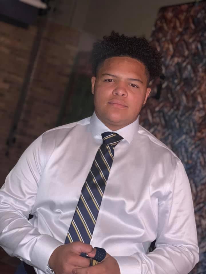 Senior Spotlight
Mekhi Simmons

One quote I always stick to is: “There are no shortcuts in life.” This has been said multiple times by many of my coaches, and is just what I like to live by.