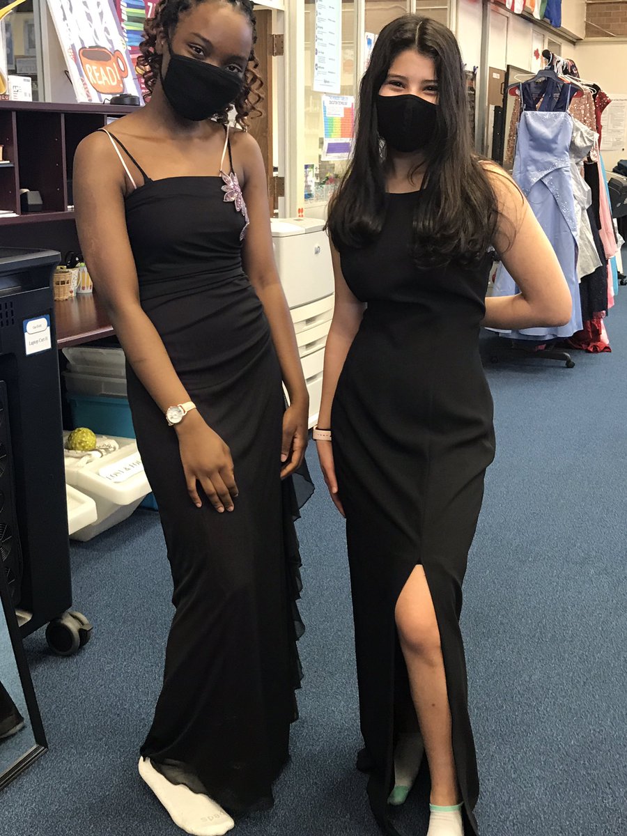 Gar-Field Librarians tweet media