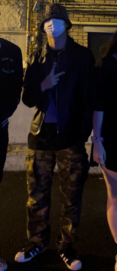 _chickennuggot7's tweet photo. the pose, the pants, and the ugly leopard bucket hat, only jaebeom ofc https://t.co/NLBQDQnom3