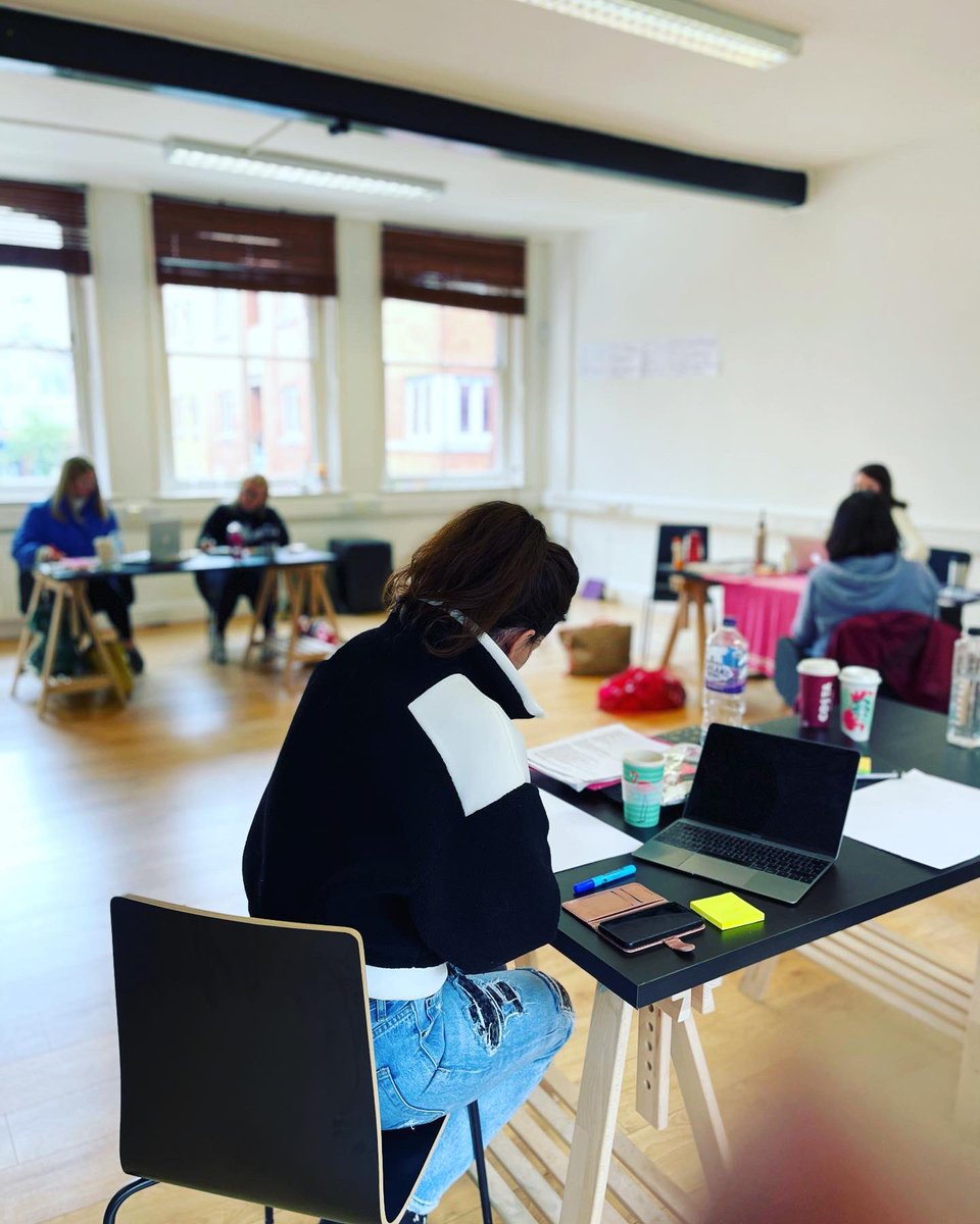 JadeAGolding's tweet photo. I always looked forward to Sundayโs R&D but now Iโm gonna spoilt every day of the week!!๐ฅฐ๐ฅฐ. New space!(@productions_her ๐๐พ), New scene, new layers!! Itโs going offf๐....As โMaryโ would say...โThis is the BEST!โ ๐ #vaginacake #researchanddevelopment
#herproductions https://t.co/xt9RERyWX1