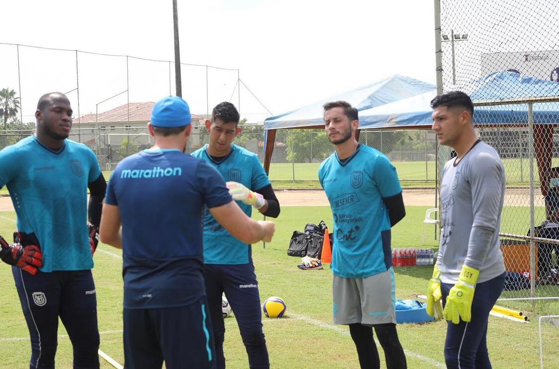 9 de Octubre F.C. tweet media