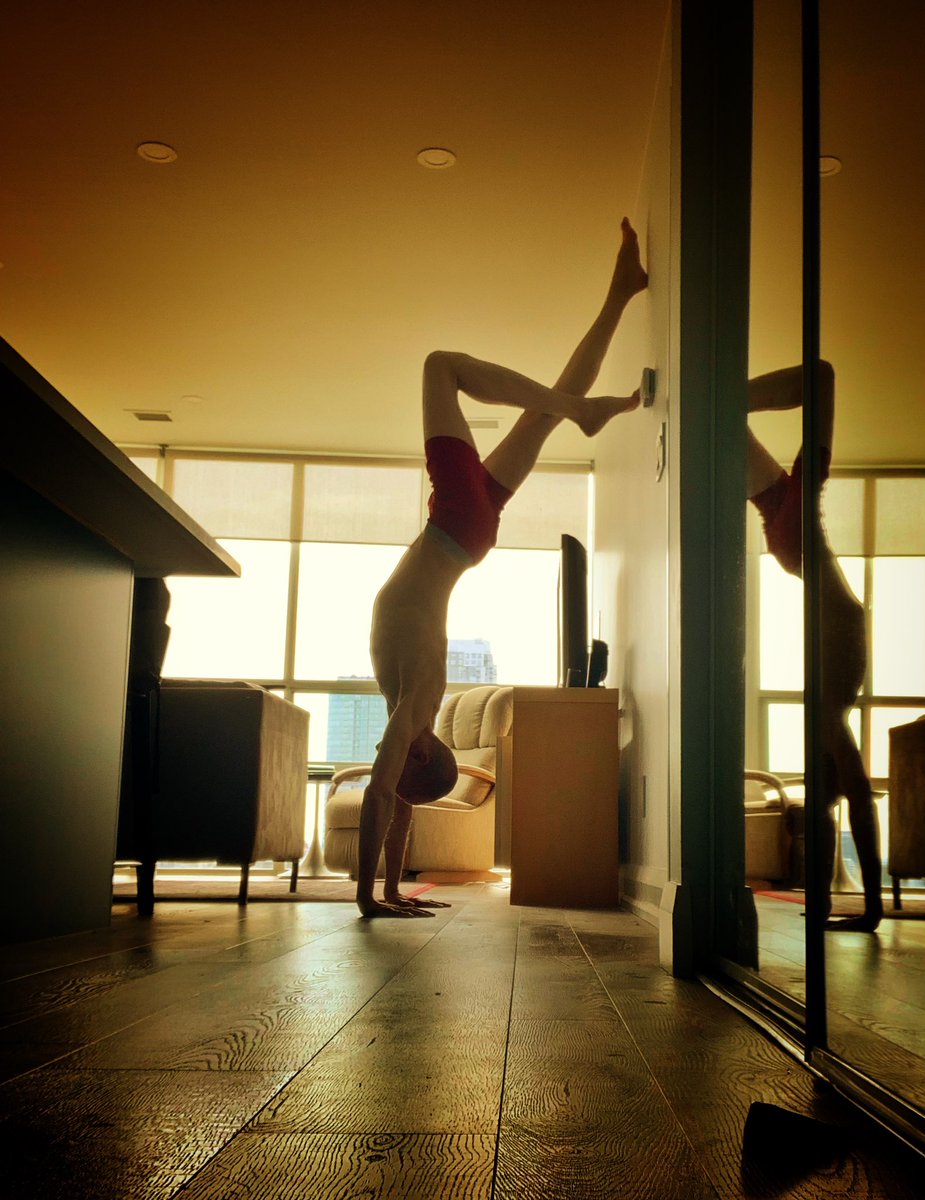 actordougjones's tweet image. Wellness coach @NewBreedAtlas tells me to go upside down every day. So I do. Keeps my 60 year old bones young.
.
You can see more of him and his gorgeous partner Kacey Law at their “Duo Kinetix” pages on Facebook &amp;amp; Instagram. I’m excited to see them back onstage!