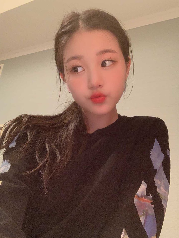 wonyoung pics (@wonyoungpics) on Twitter photo 