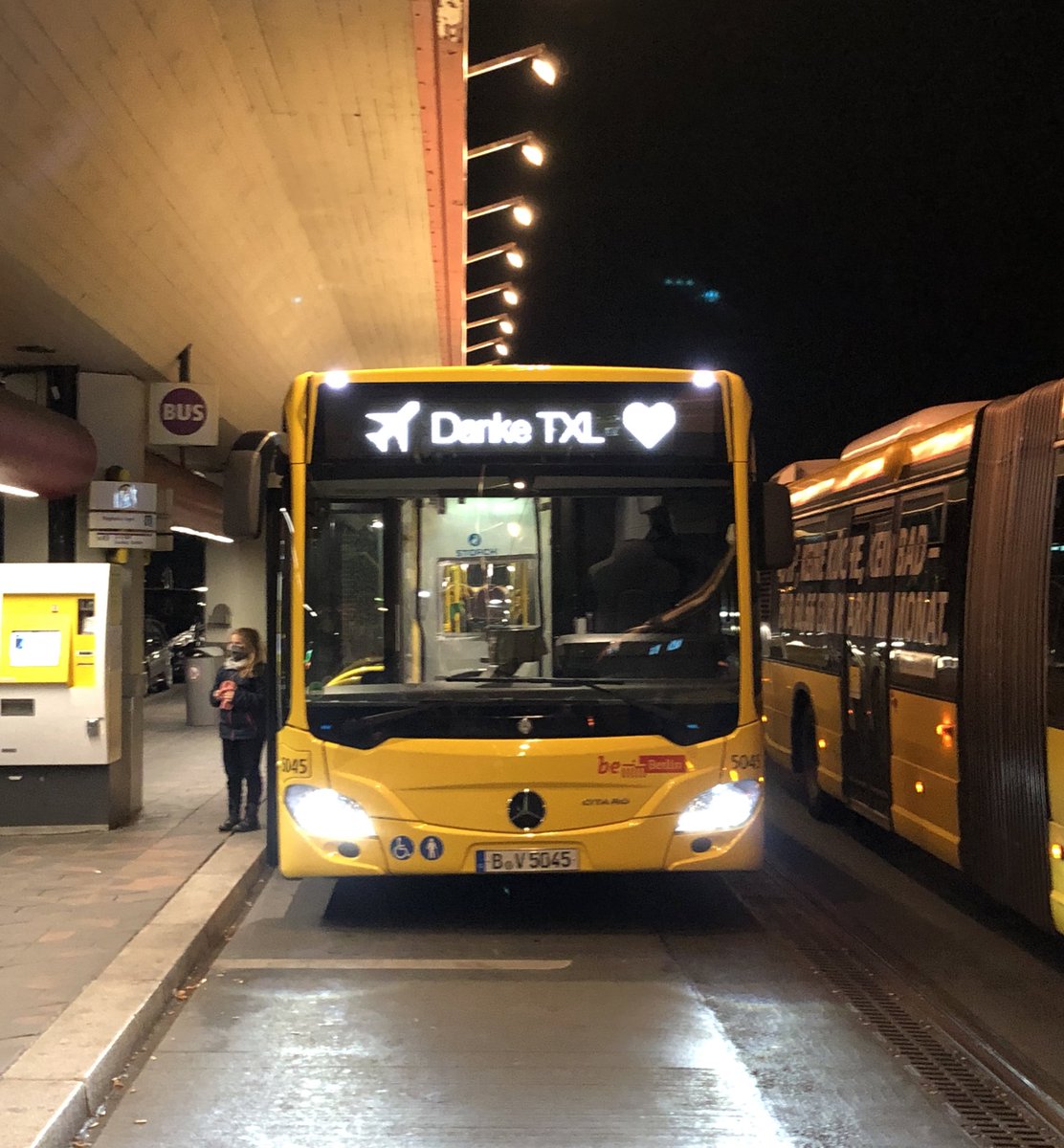 Oliver Santen tweet media