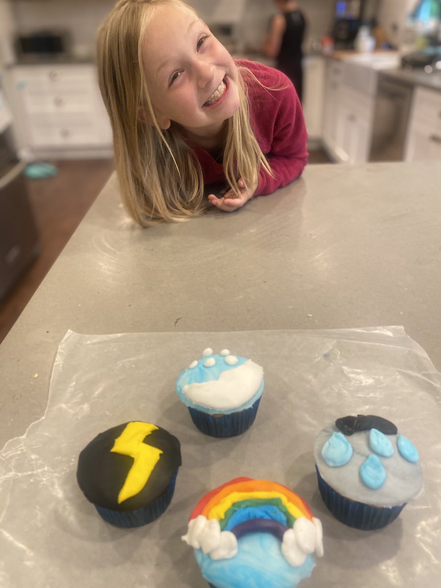 Rewlee81's tweet photo. Piper nailed it! #SAEnailedit @SweetAppleES https://t.co/a3YndwPvdy