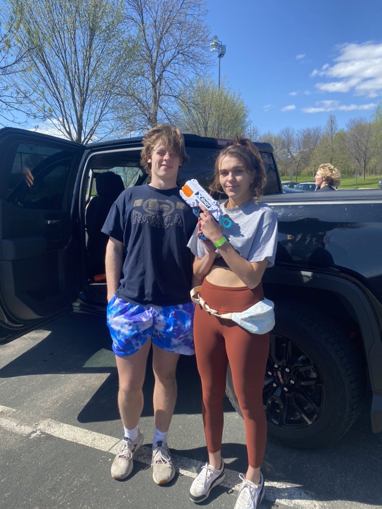 Sarah kills Mitchell @channerf21
