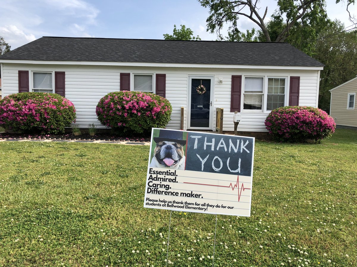 bulldogmathtch's tweet photo. Thank you @BellwoodBulldog @bellwoodpta for recognizing us in such a cool way this week! Happy Teacher Appreciation Week to my educator friends near and far! https://t.co/kw2gvLcyPV