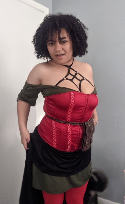 A little fantasy look. I'm cooking something up🤔 https://t.co/Pl5oYwgiGS<a href="/tag/bowsette"class="tags"><span>#bowsette</span></a>