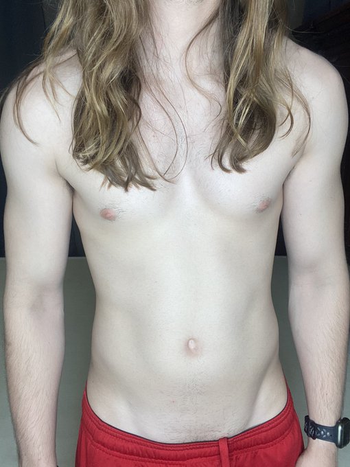 Want more?😈😘 https://t.co/dOXDU0yU7I