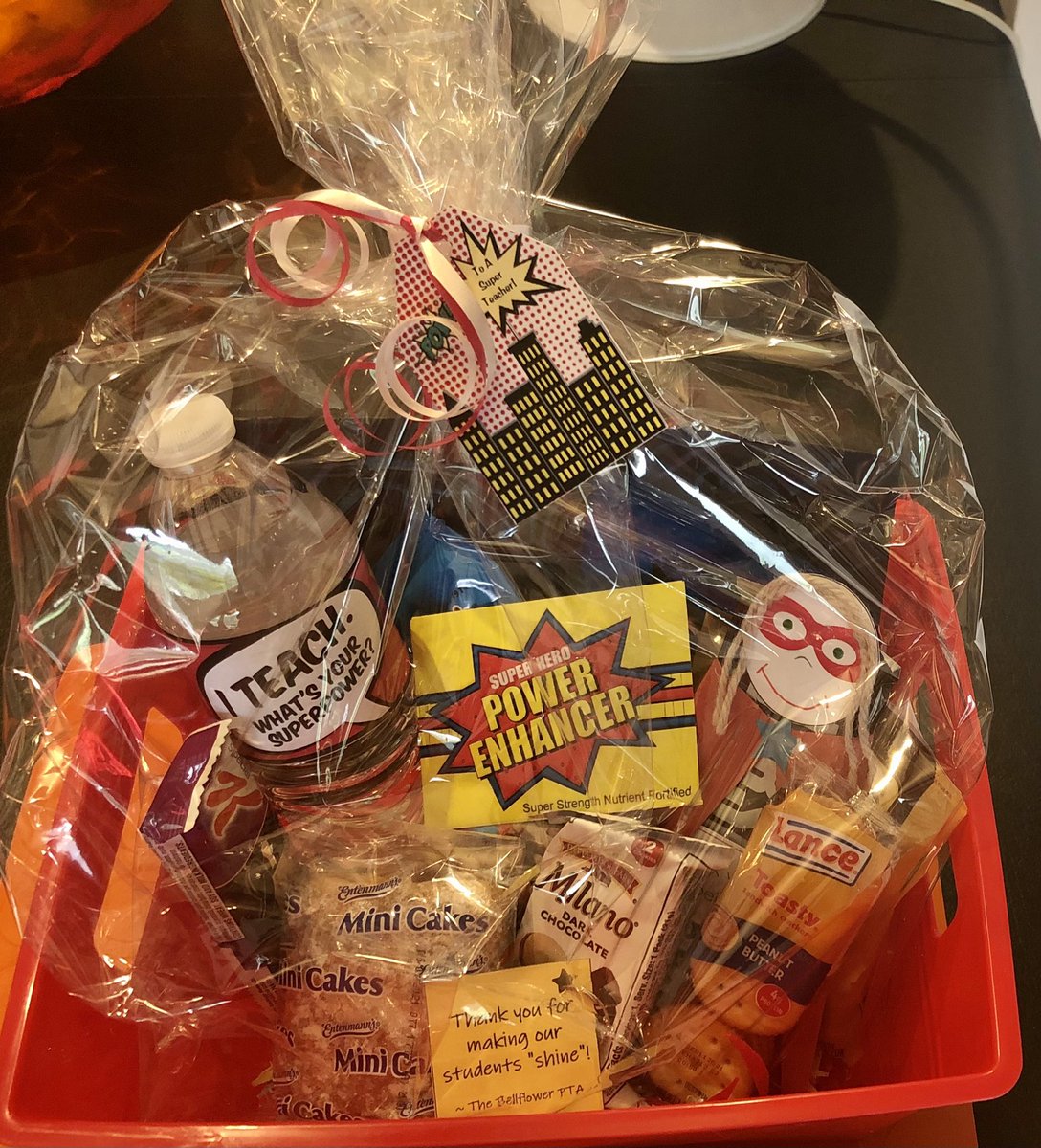 Thank you <a href="/BellflowerPTA/">Bellflower PTA</a> for your kind gifts🙌🏻 #onceacard #bellflowerway #remote Kindergarten