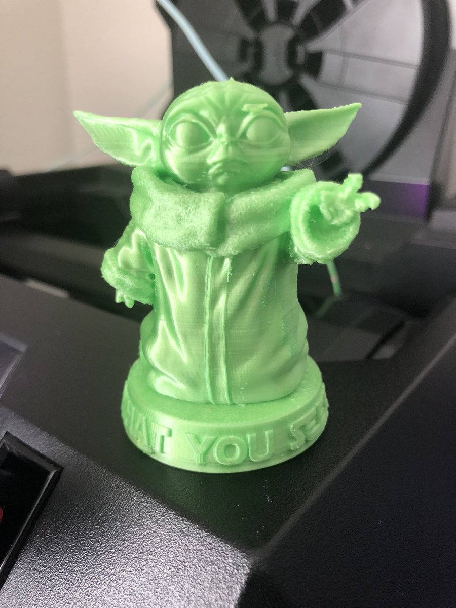 I had to run a Star Wars print today! #MayThe4thBeWithYou #StarWarsDay #3Dprinting