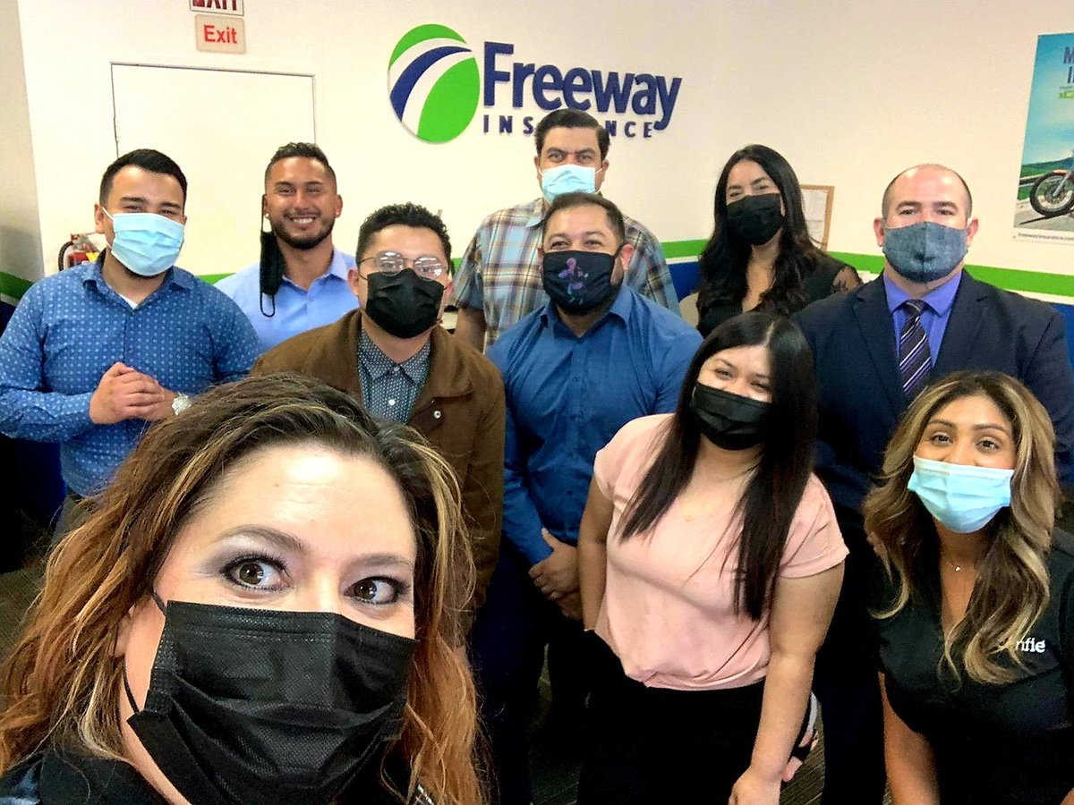 Shout-out to the Santa Ana Freeway Flagship team for a great visit today! Thank you for sharing your successes with us. You're a great example of how to absolutely crush it, well done team!! 
#OneConfie #CrushingIt #GoalDiggers