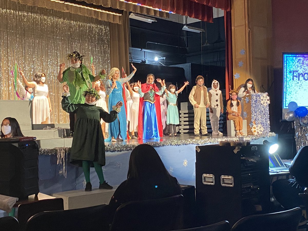 Frozen, The Musical is happening now at Stockard Middle School.  We are proud of our students and teachers for NOT allowing a pandemic to stop this production.   At Stockard...We Lead!@dallasschools <a href="/SHussainDISD/">Salem Hussain</a> <a href="/roshonda_brown/">Roshonda Brown</a> #stockardstrong
