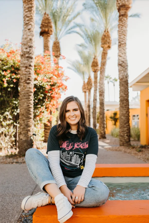 QCHS_CCC's tweet photo. QCHS class of 2021:
Celebrates🎉🎉 Senior Bulldog Taylor A. on her #acceptance to @byuhawaii! We wish her the warmest aloha on #herpath as she goes to Hawaii to study Biology. Congratulations!
#qcleads @qcusd @QCBulldogs https://t.co/RZb6iIyW5J
