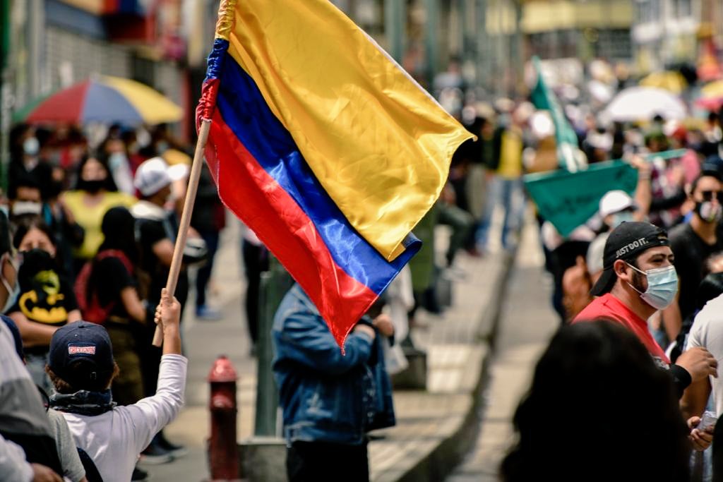 alcaldiapasto's tweet image. Hombres y mujeres de diferentes dependencias de la @alcaldiapasto fueron capacitados en Derechos Humanos y protocolos de bioseguridad para acompañar como actores neutrales a las personas que tomarán parte en la movilización social. 

En la #GranCapital protegemos la vida.