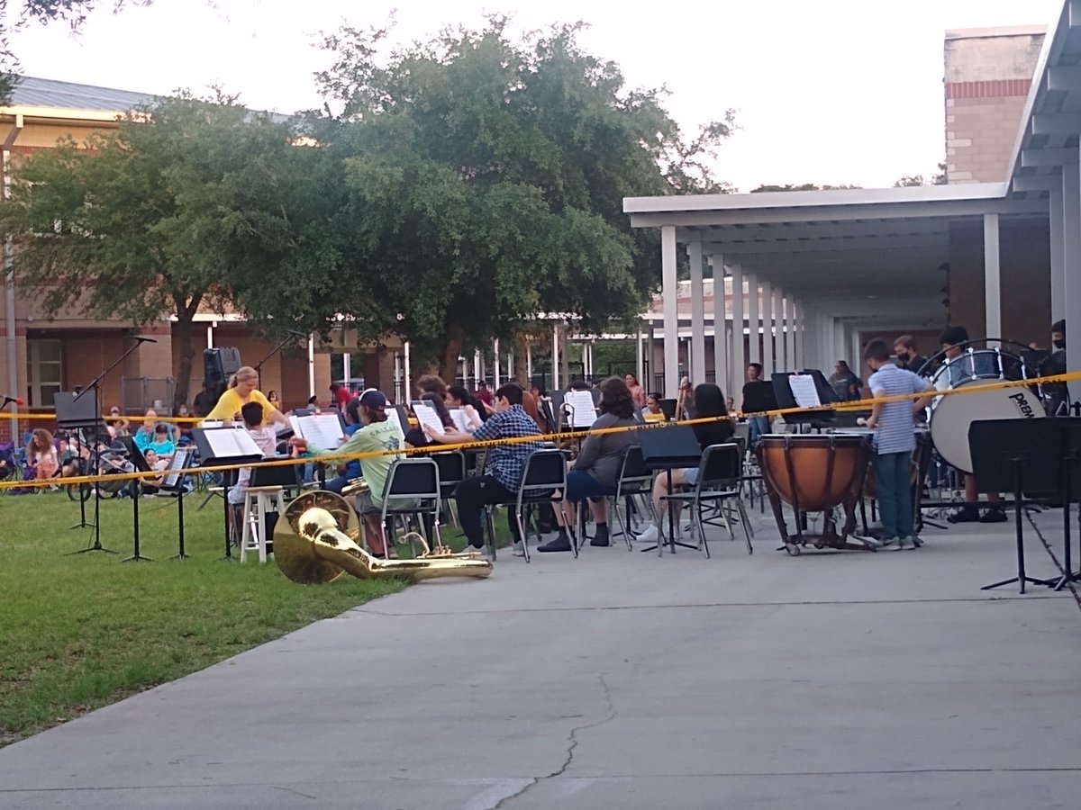 Amazing evening watching our Taylor Wildcat Band preform on the lawn 🎷🎸🎵🎺🥁  Such amazing music, solos and group numbers as well as awards! Loved the music selection 🎶 Let's Go Wildcats ❤️🐾💙 #TMHS_Heartbeat #MusicontheLawn #OutdoorConcerts <a href="/TMHSWildcats/">Taylor Middle-High</a> <a href="/12kgibbons/">Mrs. Gibbons</a>