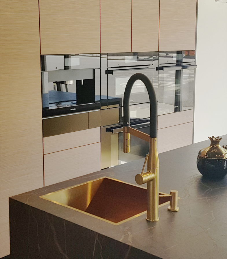 MILA INTERNATIONAL tweet media