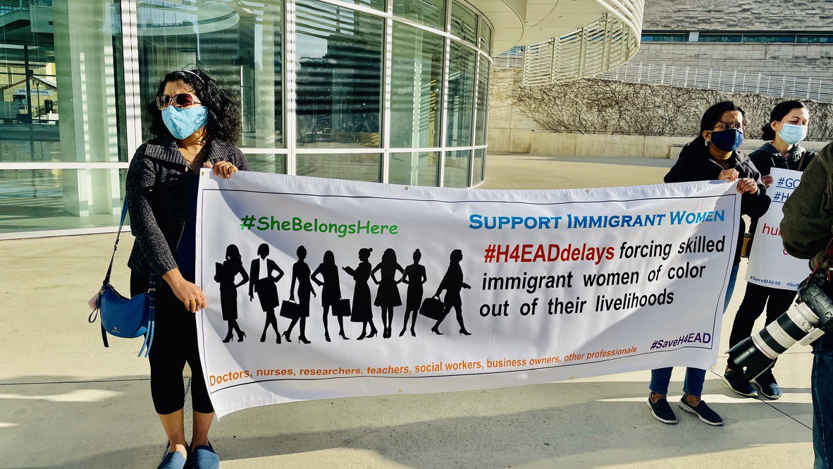 Phanirajesh3's tweet image. Without solving green card backlogs, ENORMOUS DELAYS for #H4EAD is not the right thing to do. @USCIS is creating more problems without solving the existing ones .@WhiteHouse #USCISMadeMeQuitMyJob due to #H4EADdelays #PotusMustActNow #BackTogether