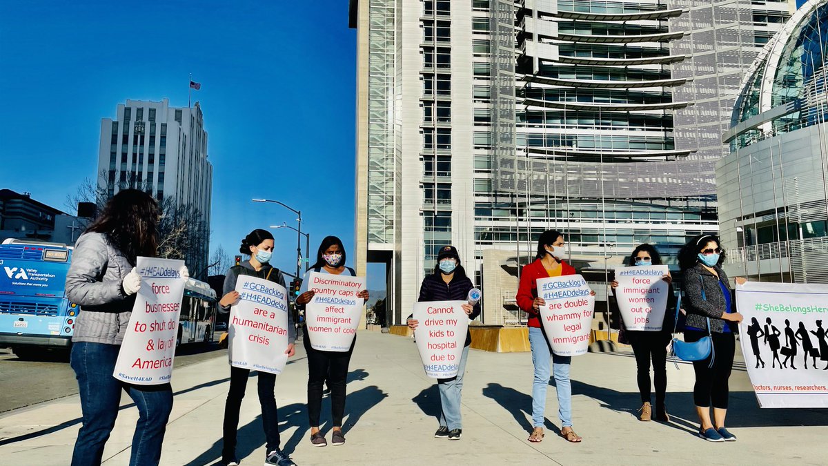 bussssybee's tweet image. 21st Century Women empowerment in the US? How does delaying #H4EAD reflect on women&apos;s empowerment? Delays are putting them out of work and under immense pressure .@WhiteHouse #USCISMadeMeQuitMyJob due to #H4EADdelays #PotusMustActNow #BackTogether