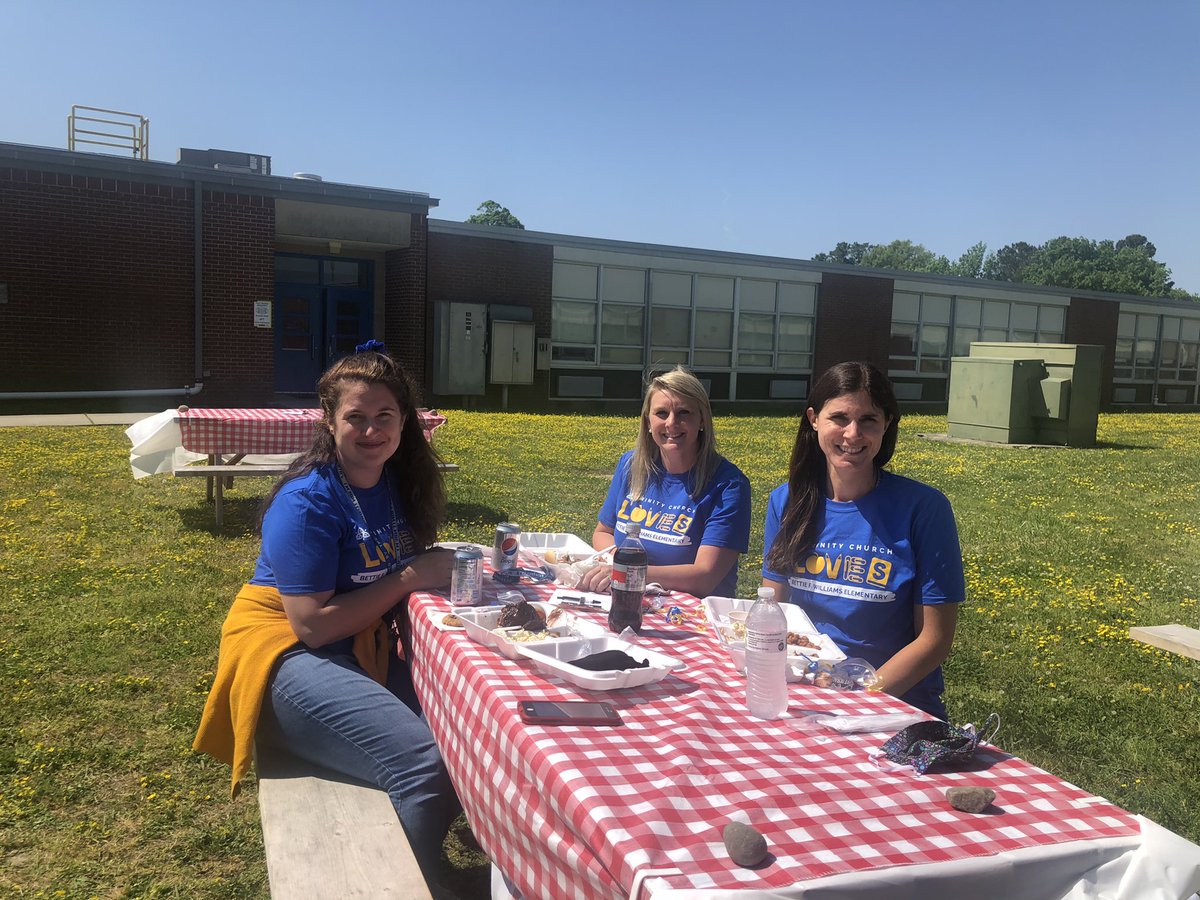 Julia Sutton tweet media