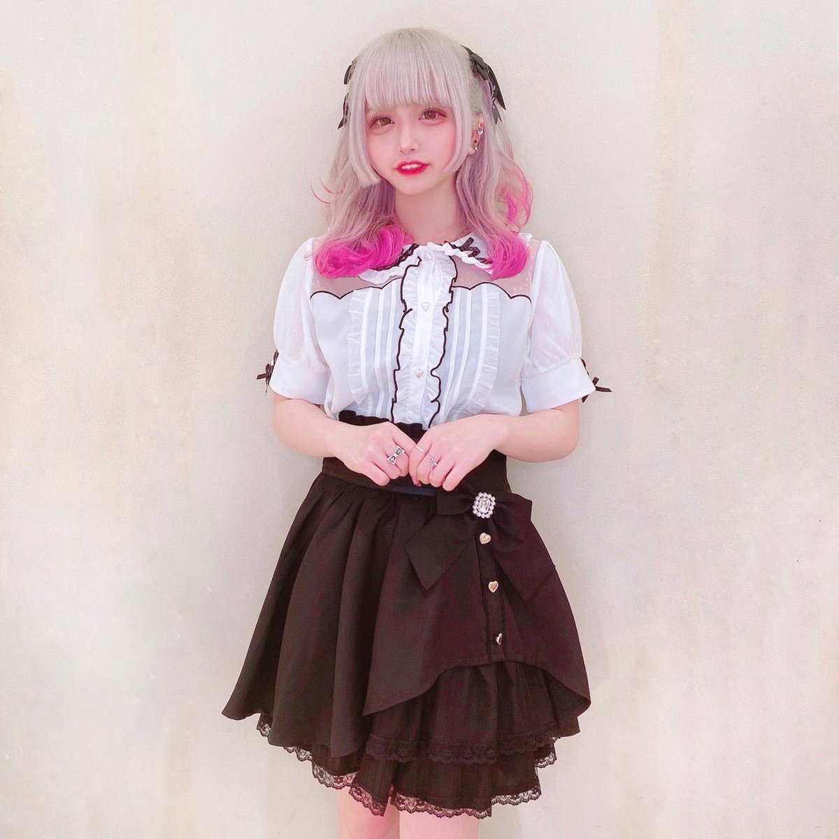 LIZ LISA on X: LIZ LISA on X: