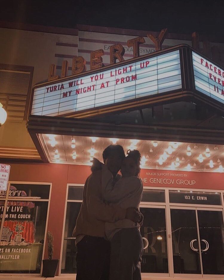 A huge congrats to Alejandro Bravo and Yuria Flores for winning the promposal contest with this creative prom ask! The pair can redeem their FREE prom tickets in Mr. Loeffler’s room anytime before prom! @EastTexCraw <a href="/TLRedRaiders/">Tyler Legacy High School</a>